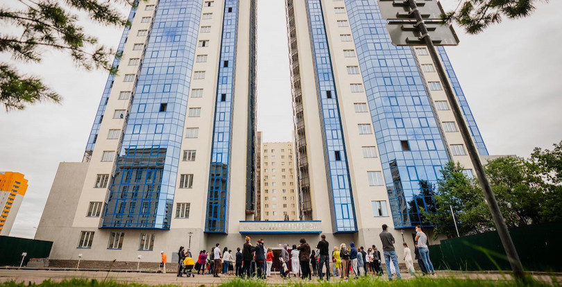 Нұр-Сұлтанда сегіз жылдық ұзақ мерзімді құрылыстың құрылысы аяқталды