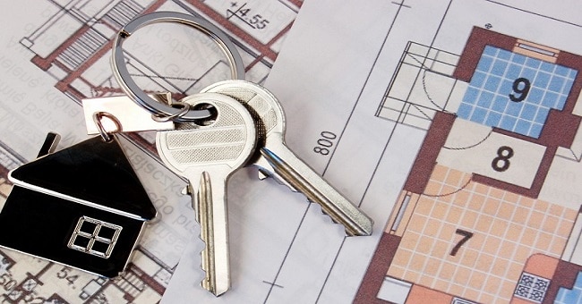 Молодым семьям выдали квартиры в Акмолинской области