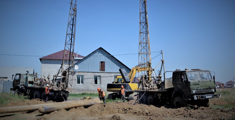 Освещение, соцобъекты, ливневки: В жилом массиве «Уркер» продолжаются работы по развитию инфраструктуры