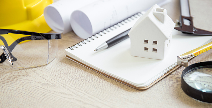 Алихан Смаилов проверил строительство жилья для пострадавших от лесных пожаров в Костанайской области