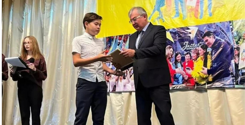 Устаю быть главным: мальчик из города Есиль рассказал, как помогает выжить своей семье