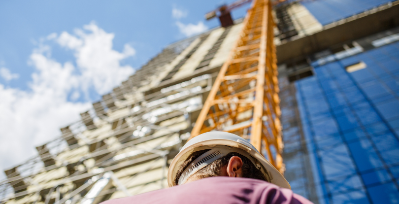 Павлодарда элиталық үйлер тез тұрғызылады, бірақ баяу бұзылады