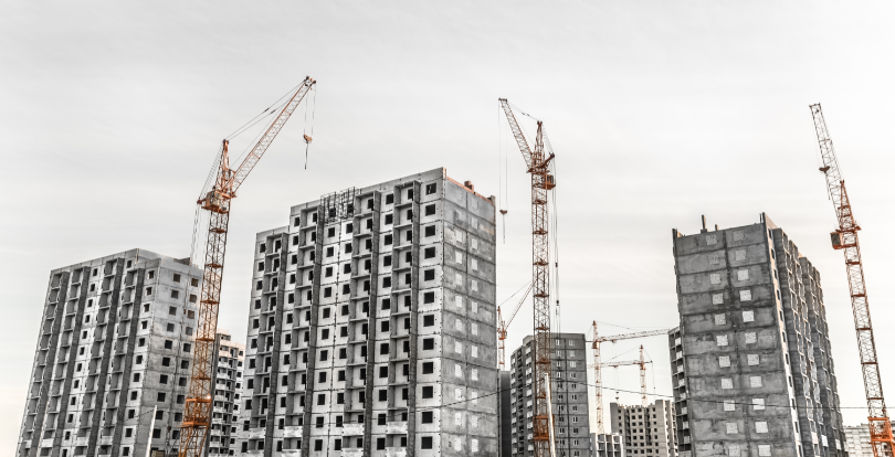 Застройщиков хотят жестче наказывать за срыв сроков сдачи объекта