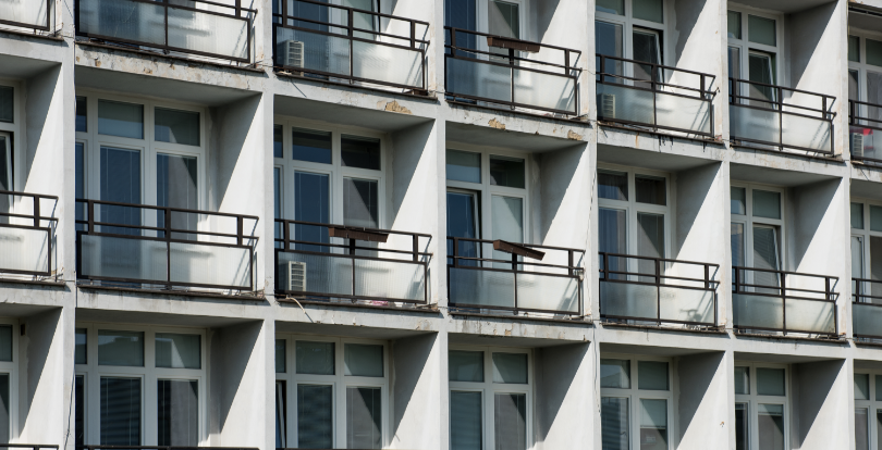 Строительство двух студенческих общежитий затянулось в СКО