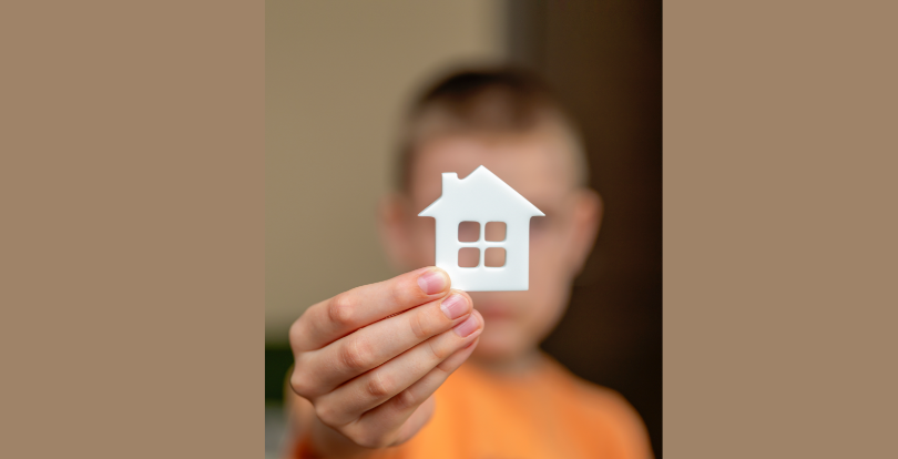 Более 62 тысяч сирот ждут жилье в Казахстане