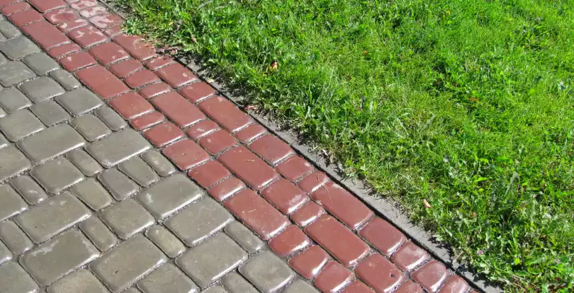 Уход за тротуарной плиткой и дорожками