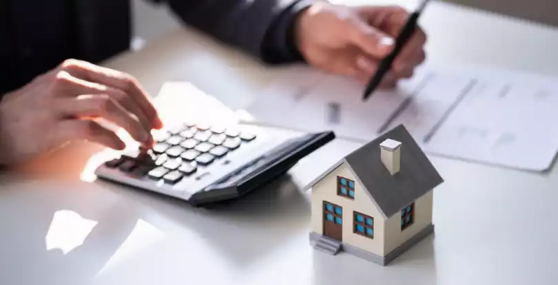 До 1 октября казахстанцам нужно оплатить налог на имущество