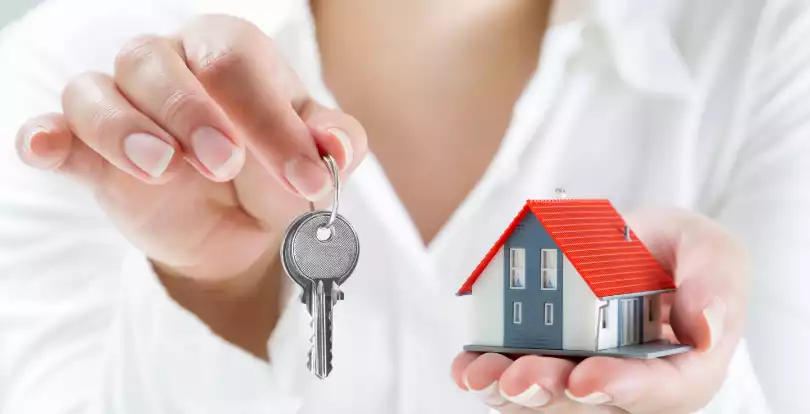 В Астане подарили квартиры нуждающимся: 500 семей получили новое жильё