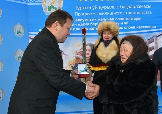 Петропавлда 200 отбасы пәтер алды