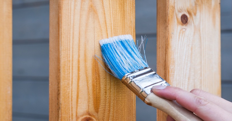 Түркістан облысындағы бір ауылдың тұрғындары тұрмысы төмен ауылдастарына үй салып жатыр