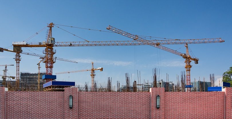 708 ветхих домов планируют снести по программе реновации в Алматы