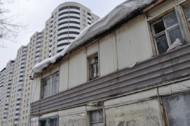 Астанада тозығы жеткен жүзден астам үй сүріледі